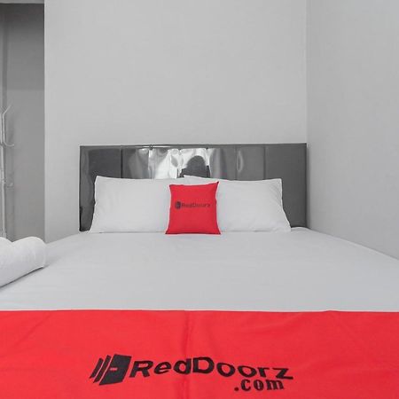 Reddoorz Syariah Near Wisata Situ Gunung Sukabumi Hotel Kadudampit Exterior photo